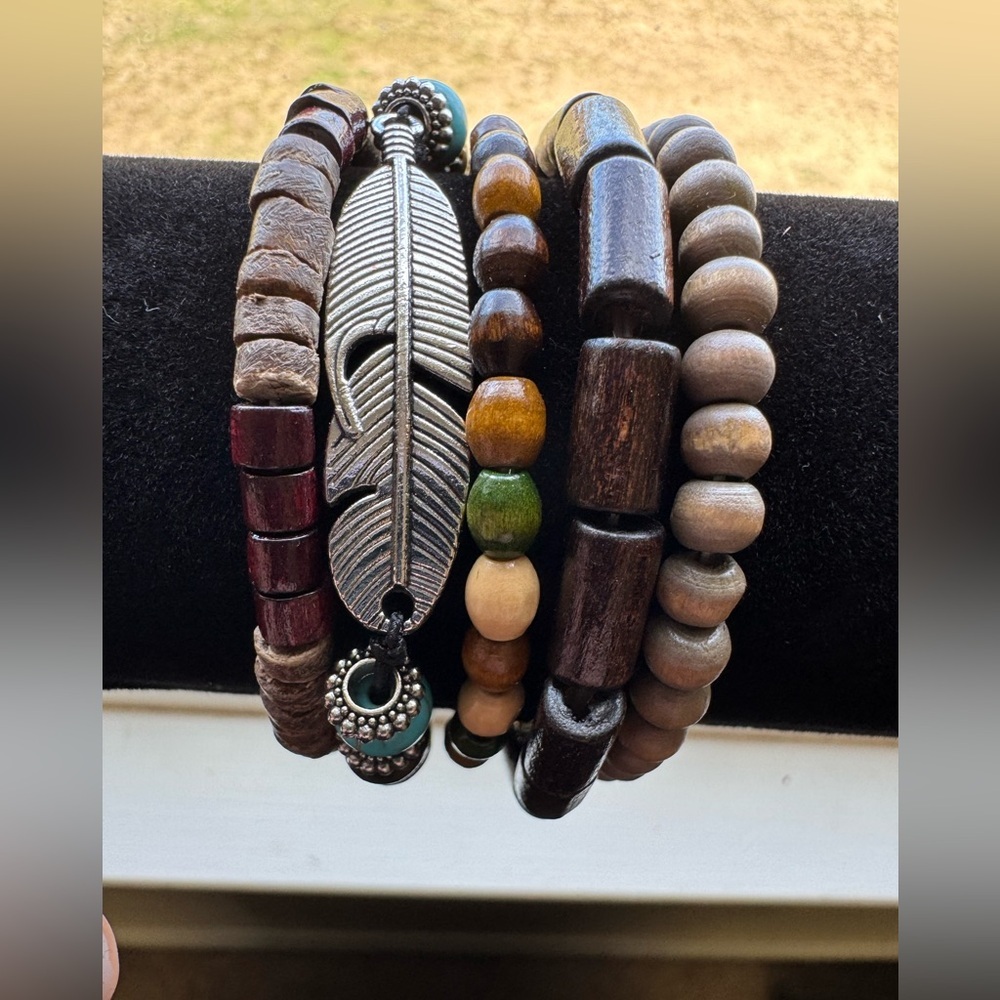 5 Wooden Beaded Bracelets‎ handmade exquisite colors that pop unisex